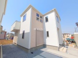  新築一戸建て