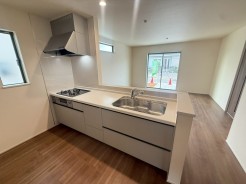 北足立郡伊奈町西小針１丁目