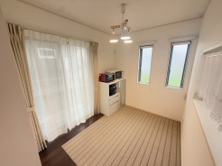 北足立郡伊奈町西小針３丁目