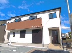 鴻巣市小松１丁目