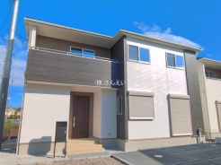 鴻巣市小松１丁目