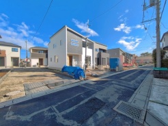 鴻巣市小松１丁目