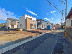 鴻巣市小松１丁目