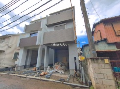 上尾市谷津１丁目