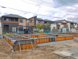 鴻巣市袋(190ー1)　1号棟