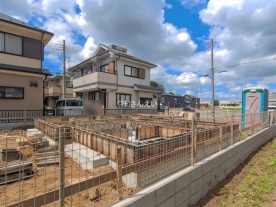 上尾市大字地頭方564番　A号棟