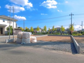 鴻巣市明用　2号棟