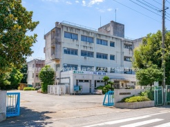 蓮田市藤ノ木2丁目