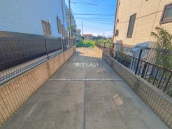 鴻巣市小松3丁目